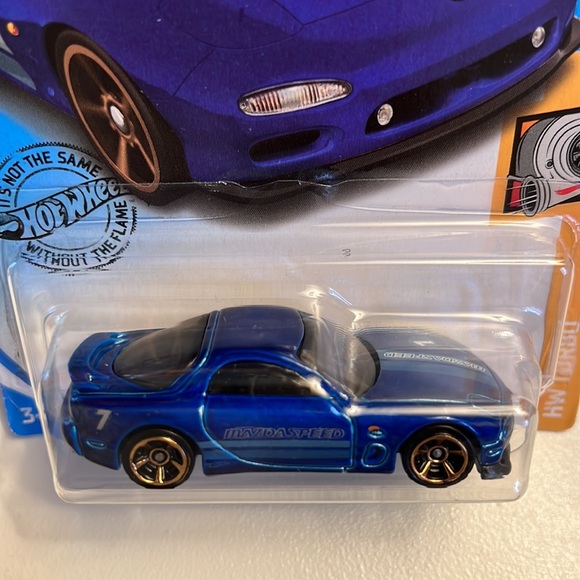 Hot Wheels ‘95 Mazda RX-7 - Picture 2 of 3